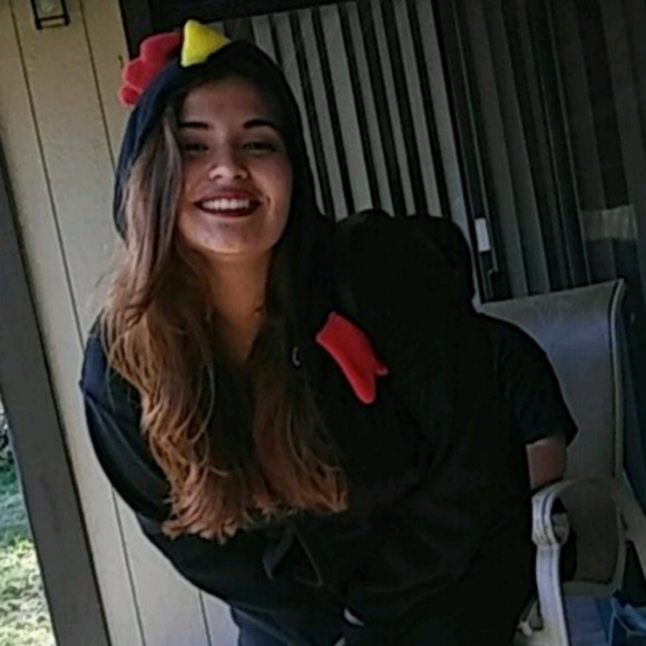 Meet your Posher, Star - Picture 4 of 4